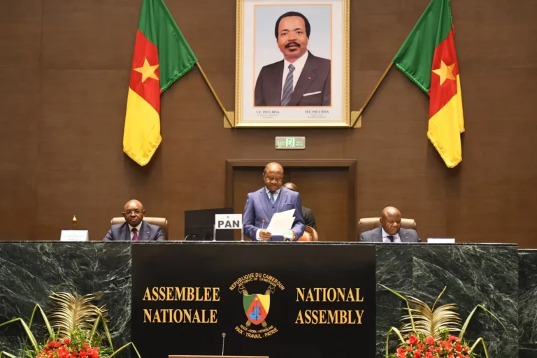 Théodore Datouo referme la session parlementaire sur fond d’appels à la vigilance nationale
